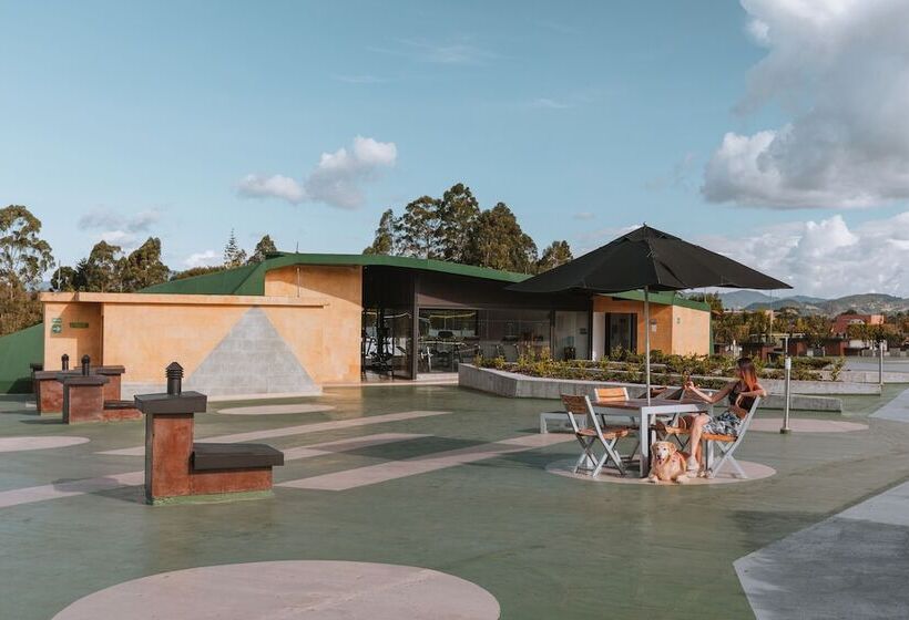 Travelers Rio Verde Living Suites