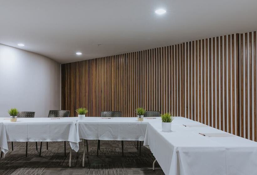 Travelers Rio Verde Living Suites