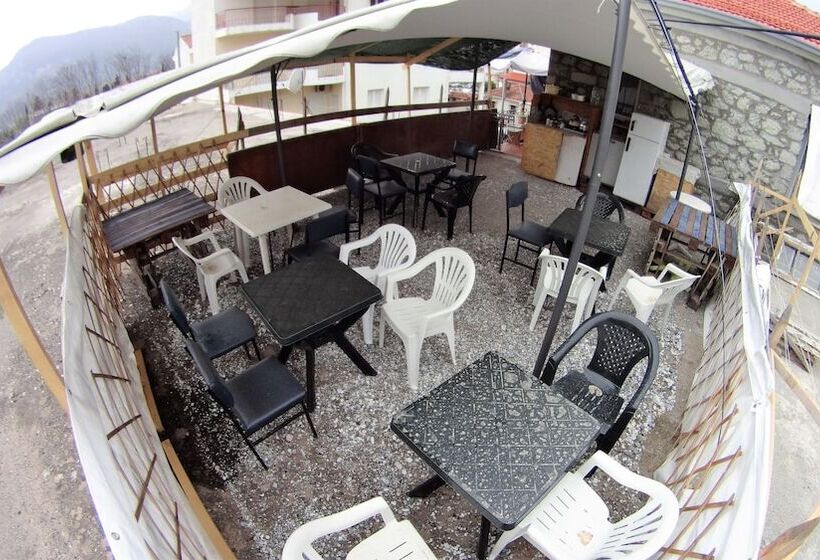 Host El Greco   Hostel