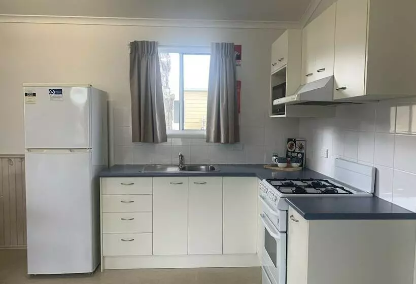 Hotelli Beachfront Hallidays Point