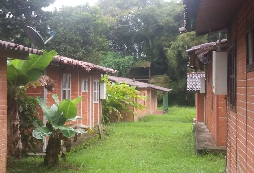 هتل Cabañas Mega