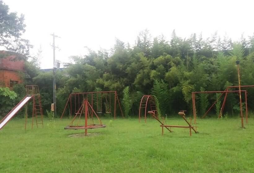 هتل Cabañas Mega