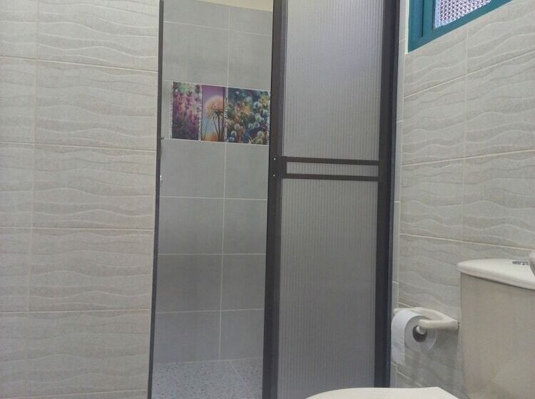 هتل Cabañas Mega