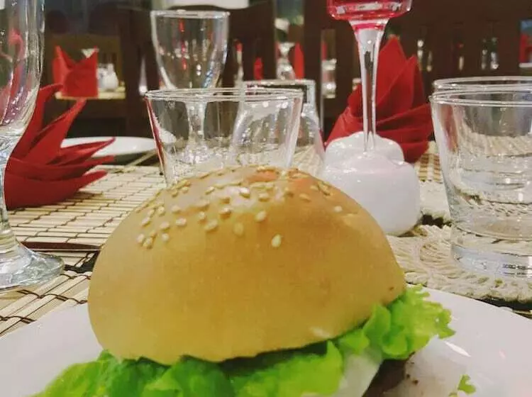 Hotelli Duw S White House