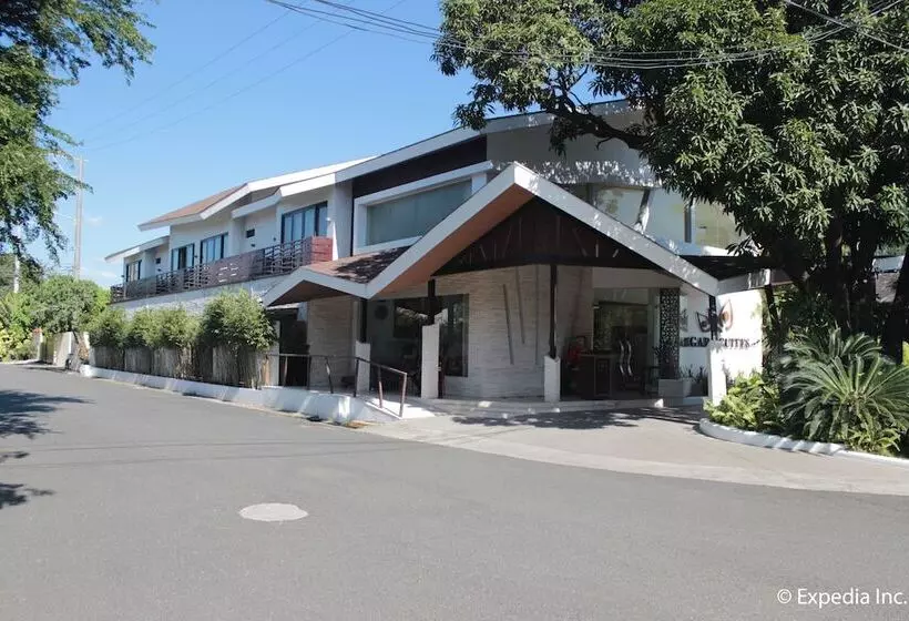 ホテル Segara Suites