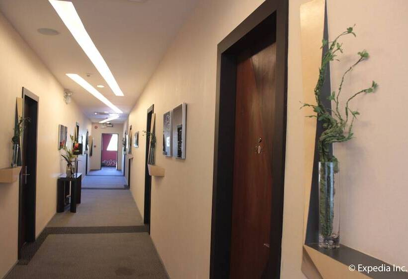 בית מלון כפרי Segara Suites