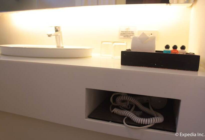 בית מלון כפרי Segara Suites