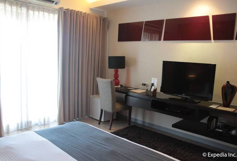 בית מלון כפרי Segara Suites