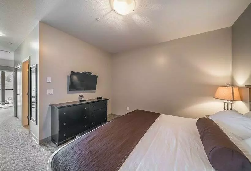 Hotelli Sportsman's Inn On The Harbour Front