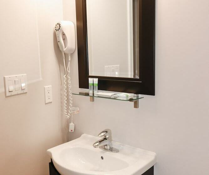 Szálloda Sportsman's Inn On The Harbour Front