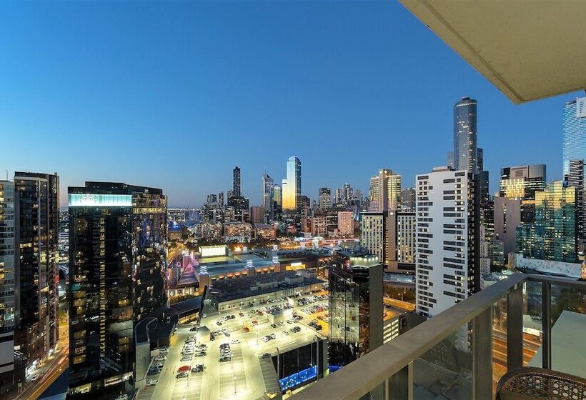 Luxury Apartments By Royal Stays