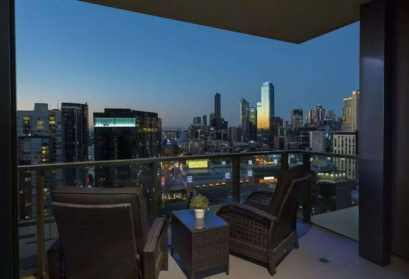 Luxury Apartments By Royal Stays