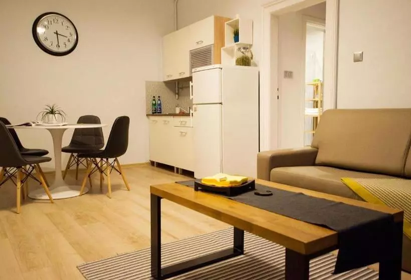 Old Town Residence Bis