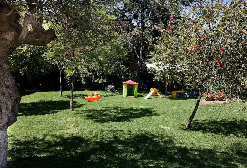 Ottomood B&b And Apartments