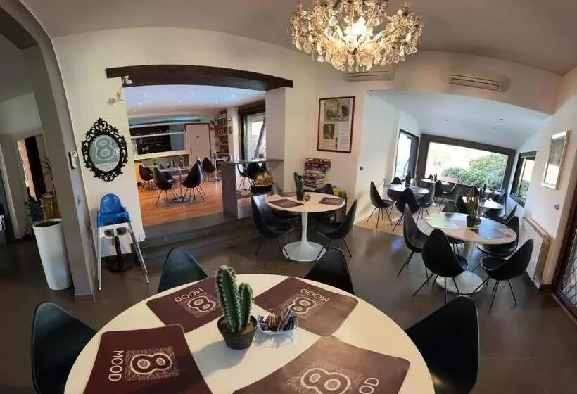 Ottomood B&b And Apartments