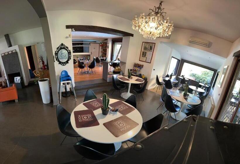 Ottomood B&b And Apartments