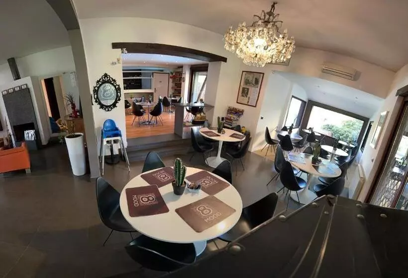 Ottomood B&b And Apartments