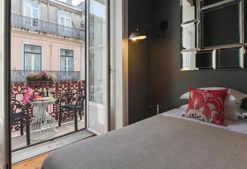 پانسیون Lisbon Cheese & Wine Suites