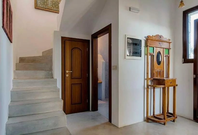 Salakos Villas