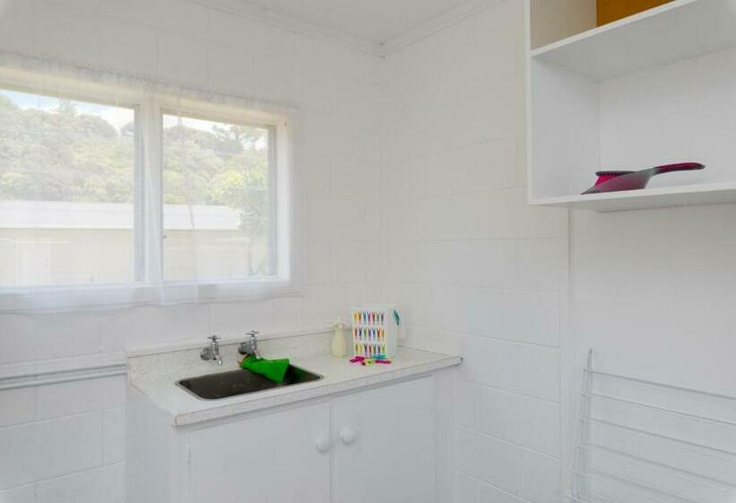 Waitangi Beach House