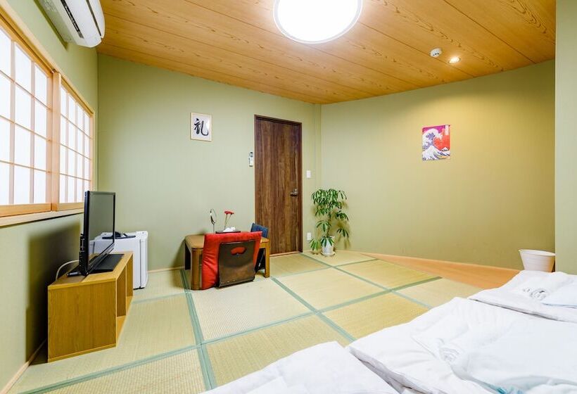 Wafu Ryokan Uehonmachi