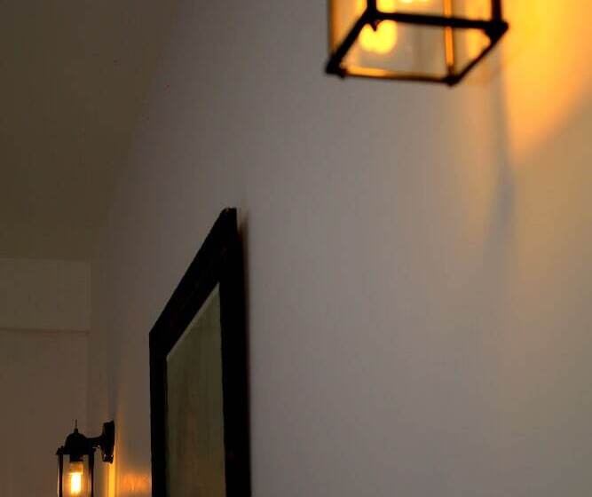 مبيت وإفطار Seasons Villa