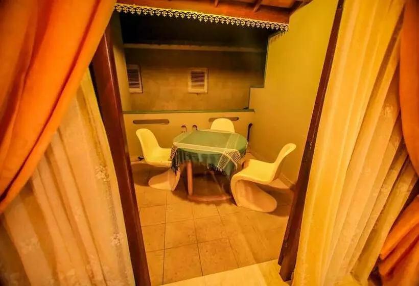 Frangipani Motel