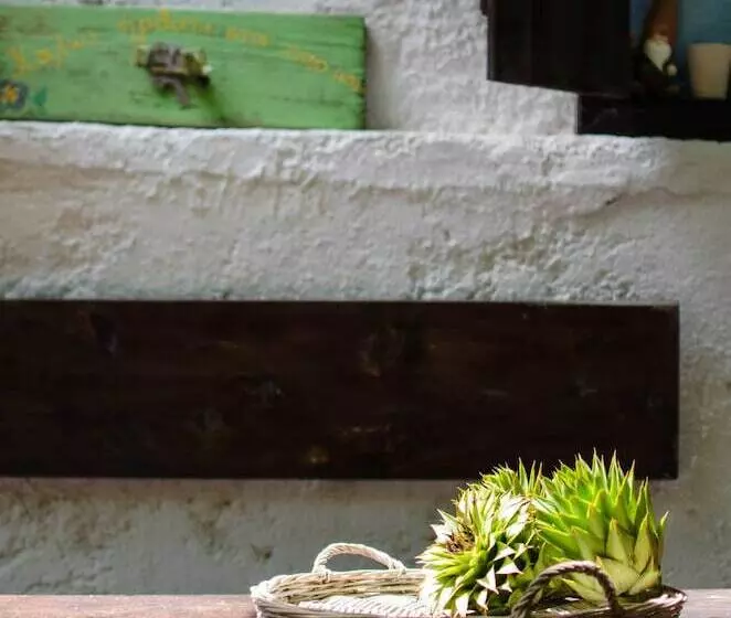 Happiness Apartments