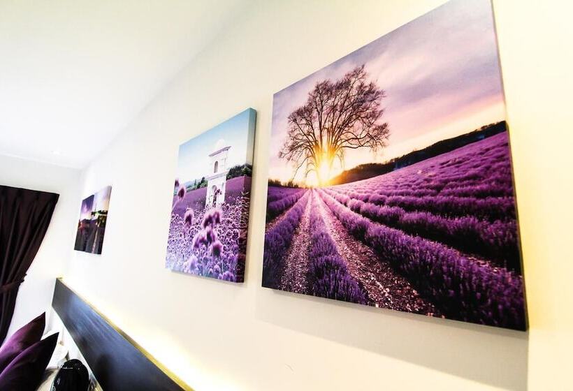 هتل Lavender Senawang