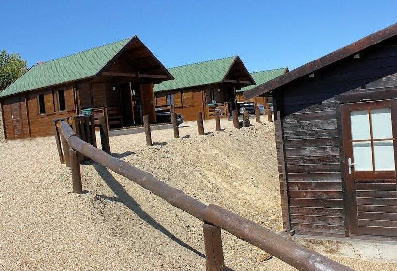 ホテル Monte Do Azibo   Caravan Park