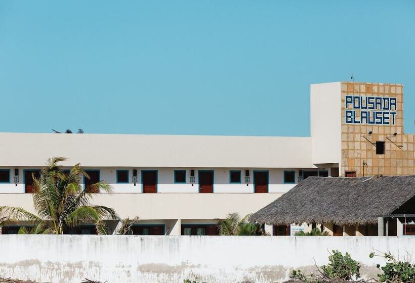 ホテル Pousada Blauset