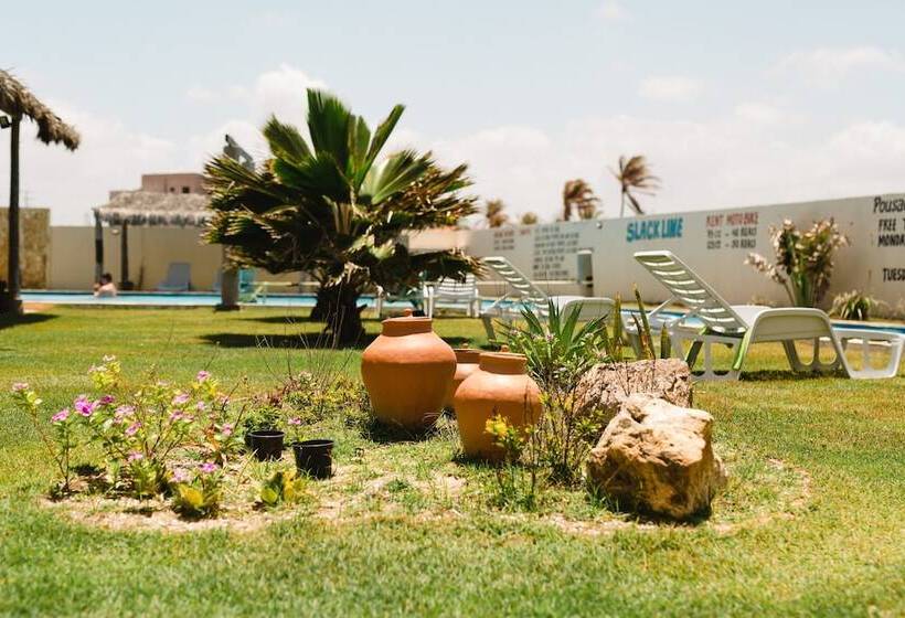 ホテル Pousada Blauset