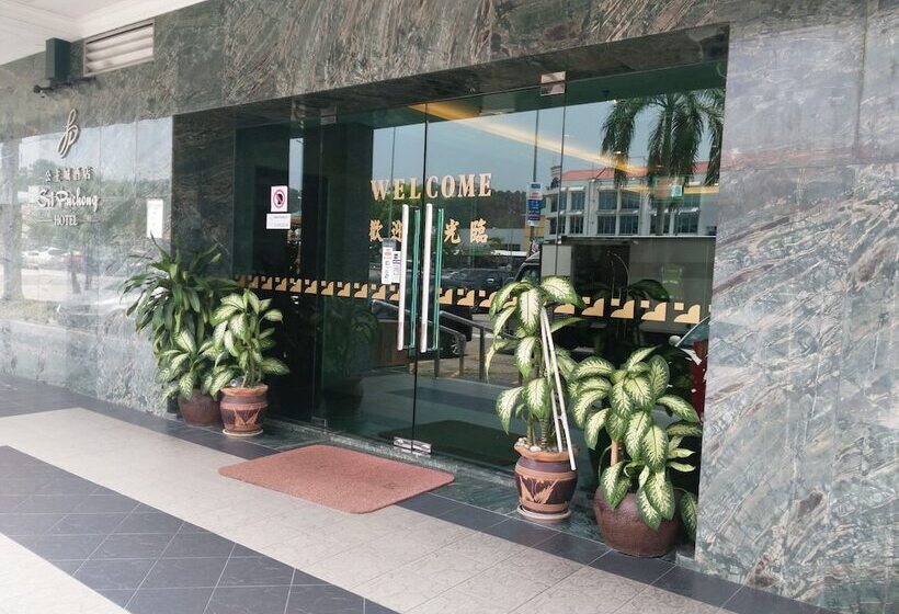 בית מלון כפרי Sri Puchong