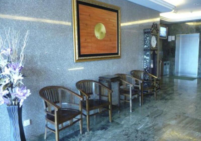 בית מלון כפרי Sri Puchong