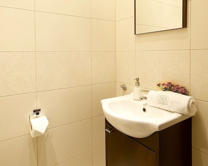 Irs Royal Apartments Apartamenty Irs Aviator