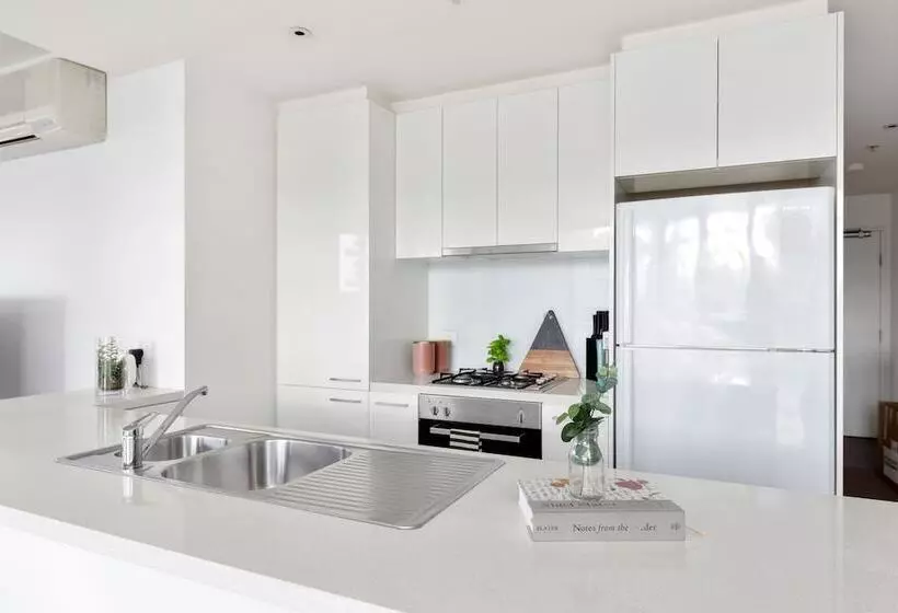 Nook Melbourne Bank Tower Apartments