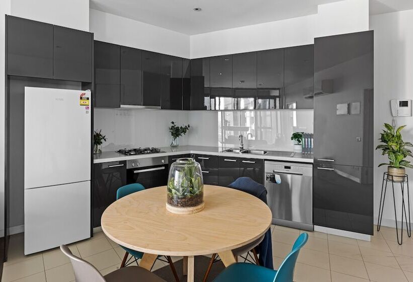 Nook Melbourne Bank Tower Apartments