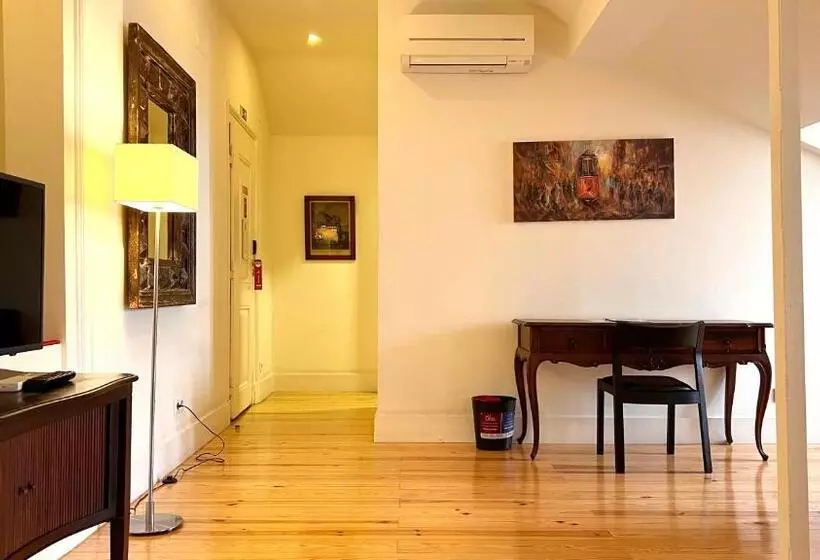 Pensão Tesouro Da Baixa By Shiadu