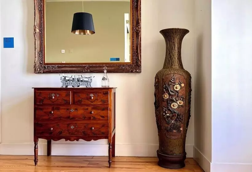 Pensão Tesouro Da Baixa By Shiadu