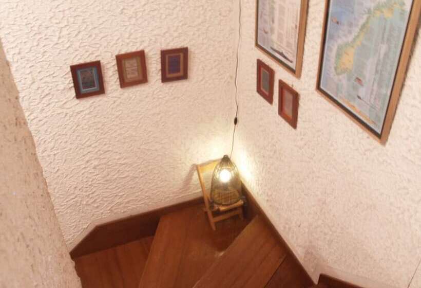 پانسیون Woody House Kazamidori