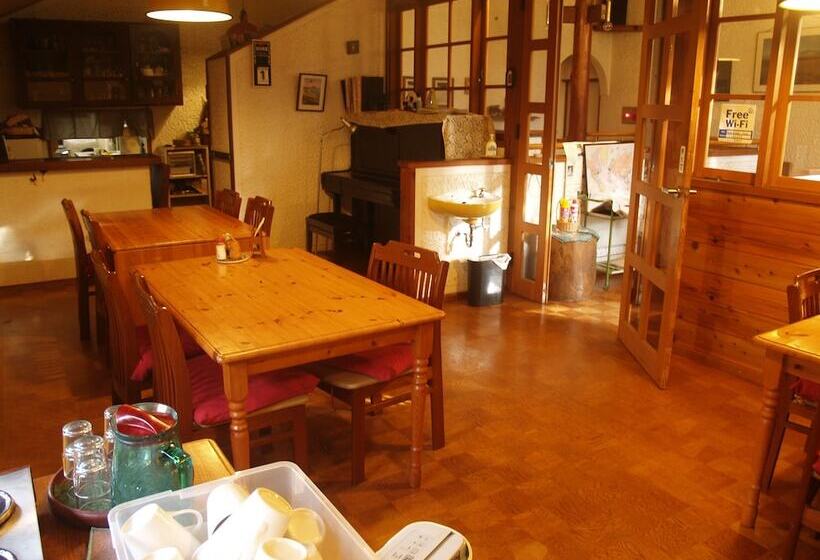 پانسیون Woody House Kazamidori