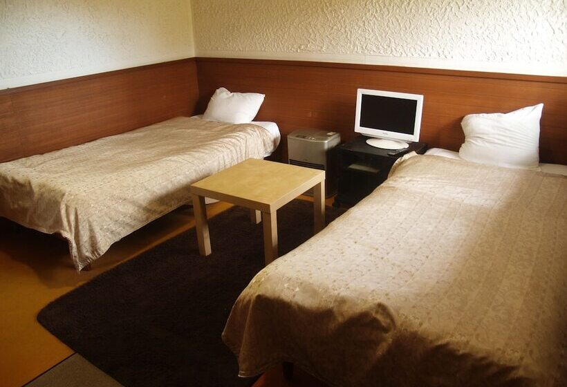 پانسیون Woody House Kazamidori