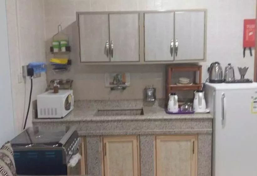 Al Eairy Furnished Apartments Al Ahsa 5