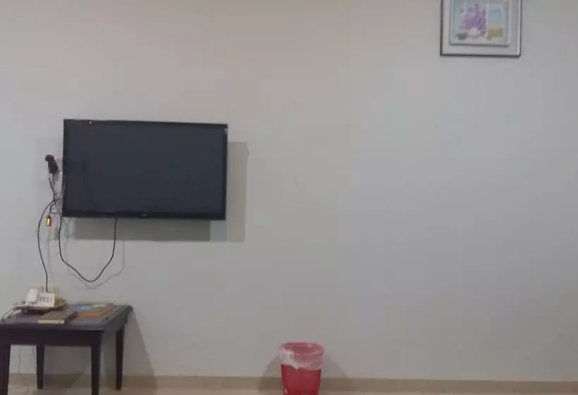 Al Eairy Furnished Apartments Al Ahsa 5