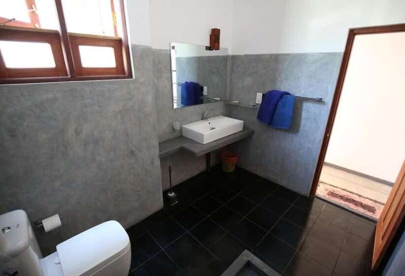 تختخواب و صبحانه Mary's Palm Garden