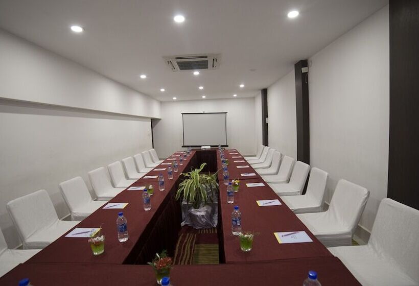 ホテル Abode By Shree Venkateshwara