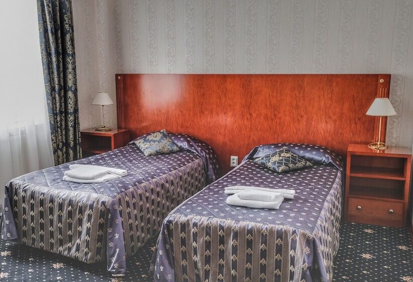 酒店 Polyarnaya Zvezda