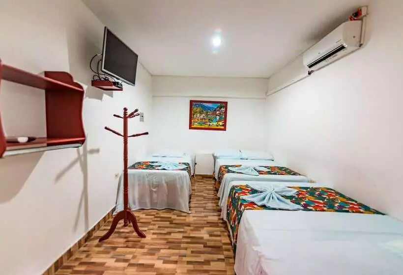 Hotelli Villa Deicer