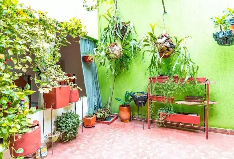 Hotelli Villa Deicer