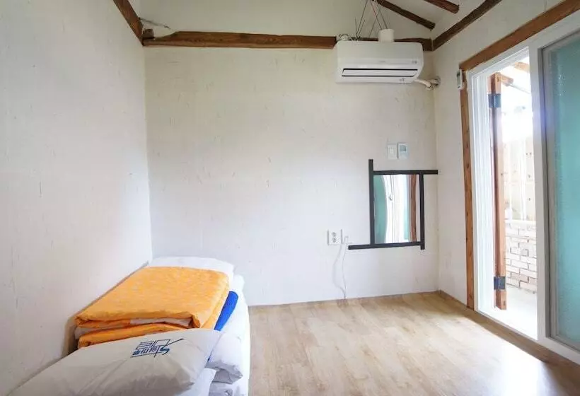 Majatalo 1928 Suimmaru Hanok Guesthouse